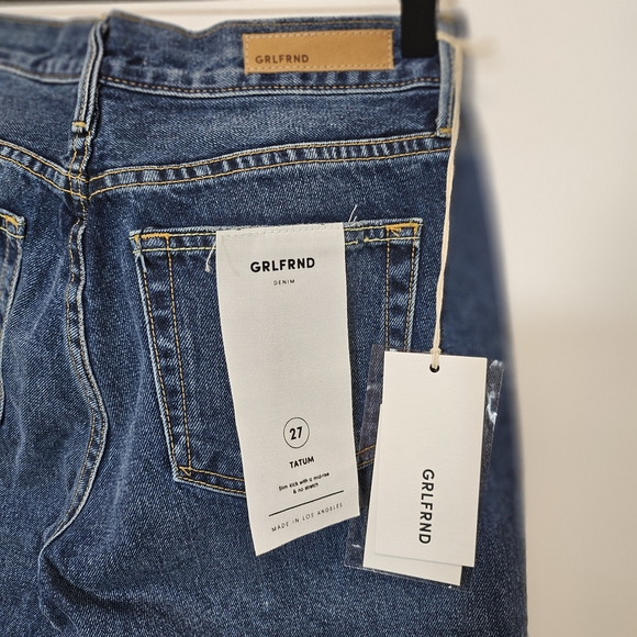 GRLFRND  TATUM Dark Blue Cropped Jeans Size 27. - Picture 6 of 15